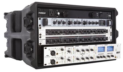 6U, 19″ Deep Molded Audio Rack