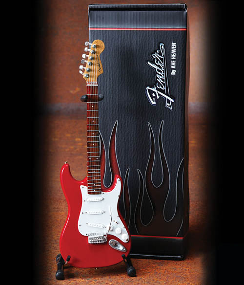 Fender™ Stratocaster™ – Classic Red Finish