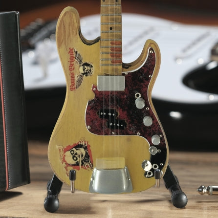 Billy Sheehan “the Wife” Fender Precision Mini Bass